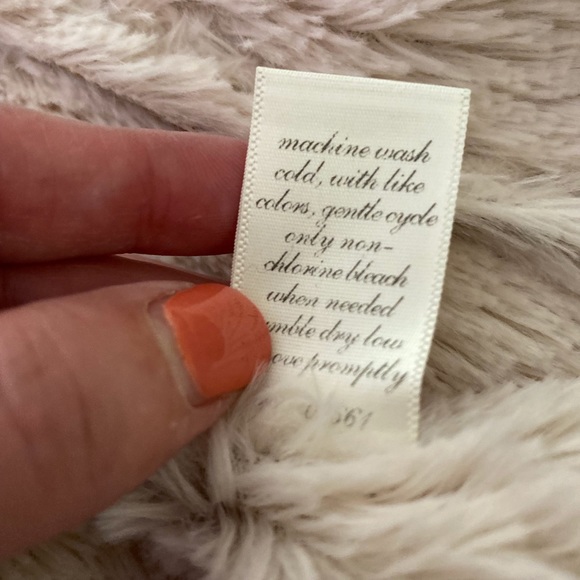 Quinn Faux Suede Waterfall Collar Vest S - Picture 9 of 13